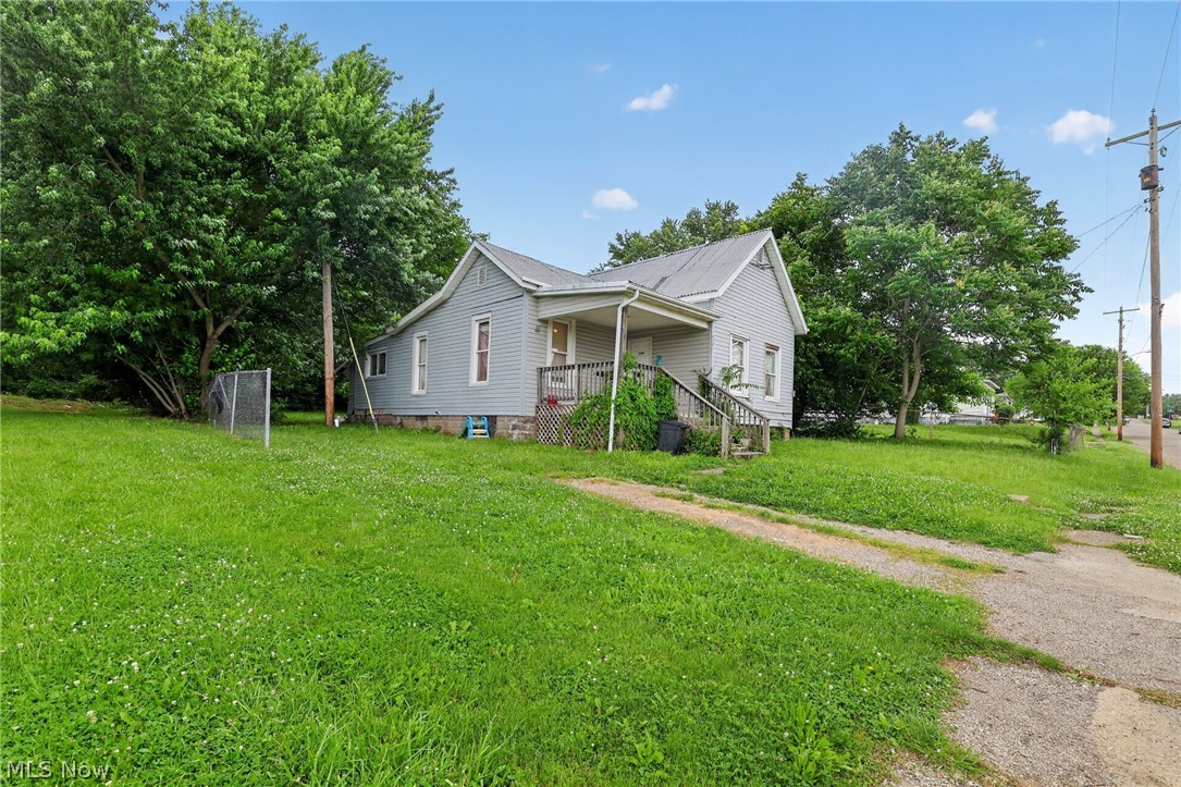717 Baker Street Zanesville OH 43701
