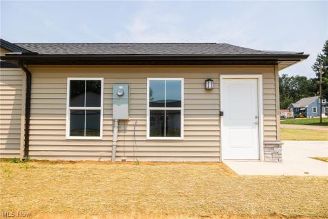 1895 Candell Avenue SW Massillon OH 44646