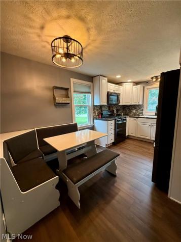 2476 Ravenna Avenue NE East Canton OH 44730