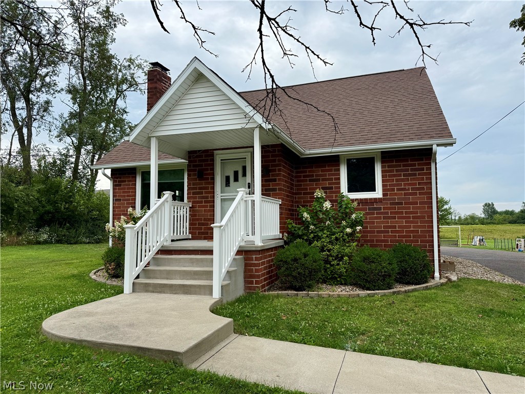 2476 Ravenna Avenue NE East Canton OH 44730