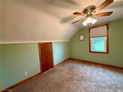 2476 Ravenna Avenue NE East Canton OH 44730