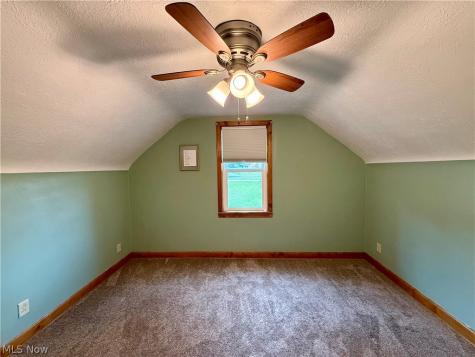 2476 Ravenna Avenue NE East Canton OH 44730