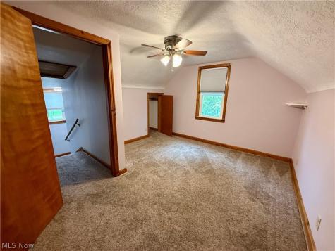 2476 Ravenna Avenue NE East Canton OH 44730