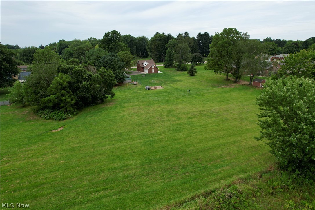 2476 Ravenna Avenue NE East Canton OH 44730