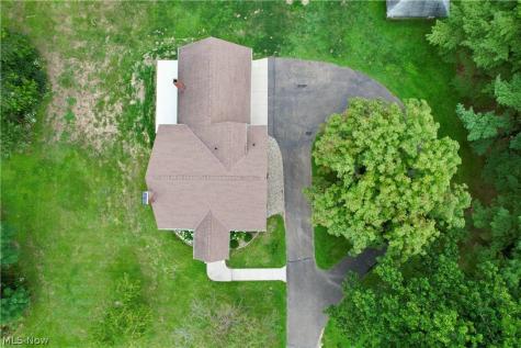 2476 Ravenna Avenue NE East Canton OH 44730