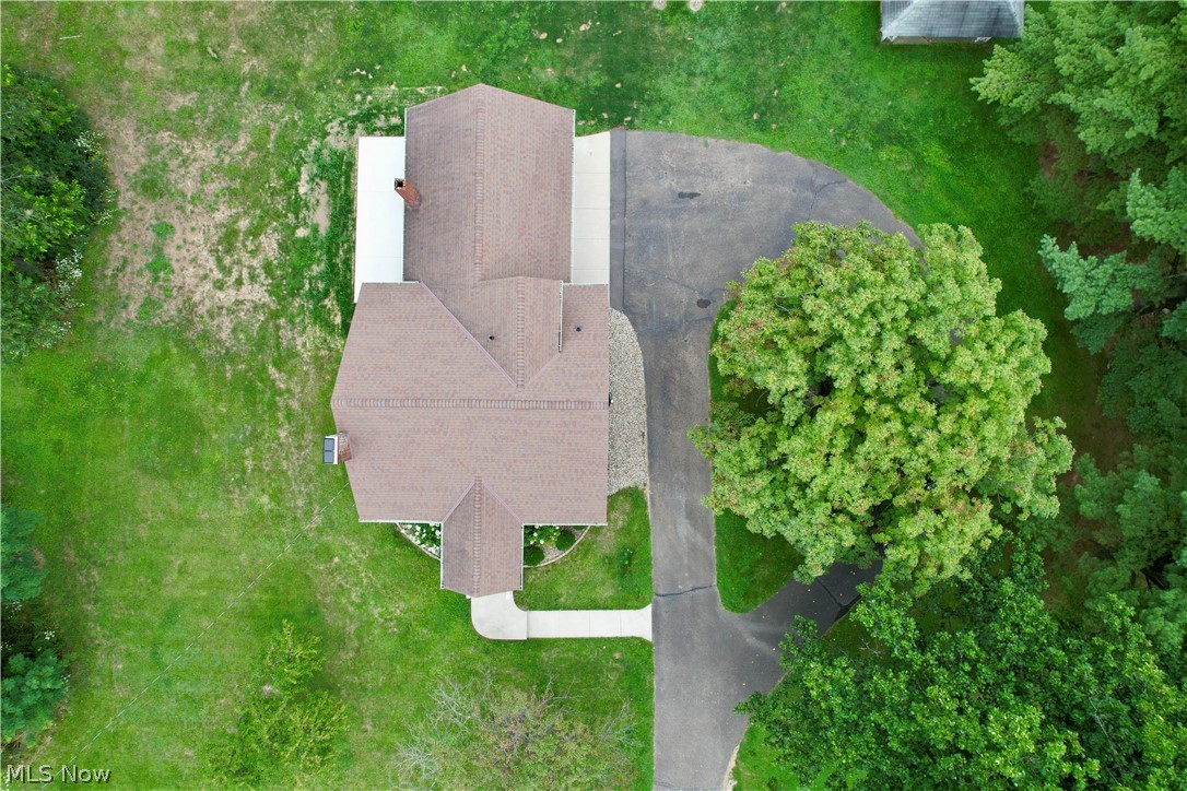 2476 Ravenna Avenue NE East Canton OH 44730