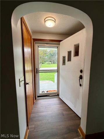 2476 Ravenna Avenue NE East Canton OH 44730