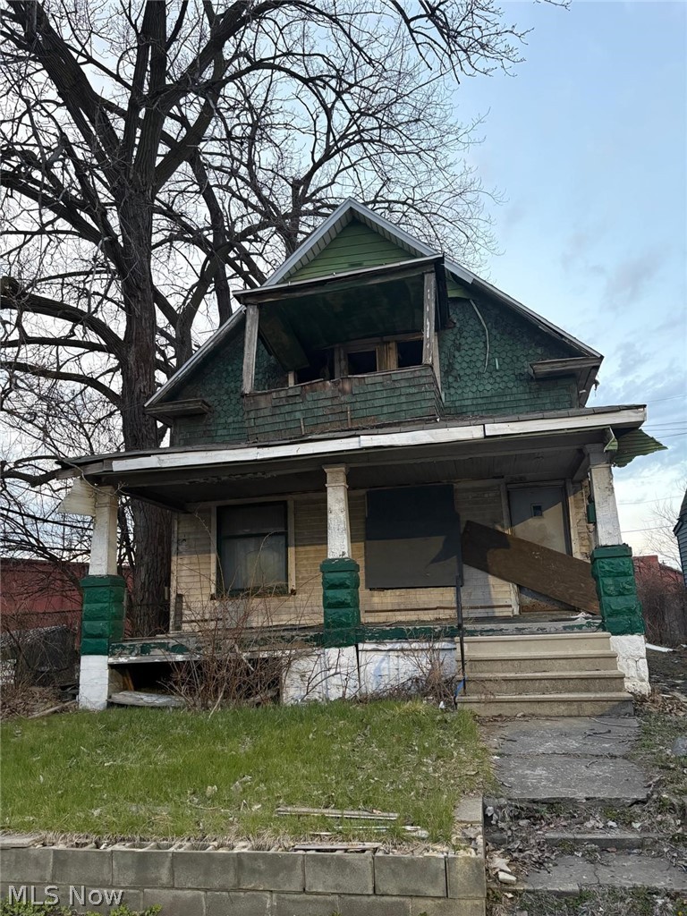 5609 Grand Avenue Cleveland OH 44104