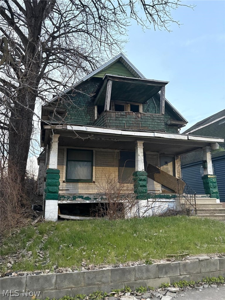 5609 Grand Avenue Cleveland OH 44104
