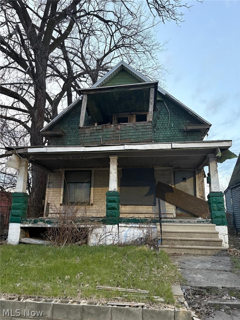 5609 Grand Avenue Cleveland OH 44104