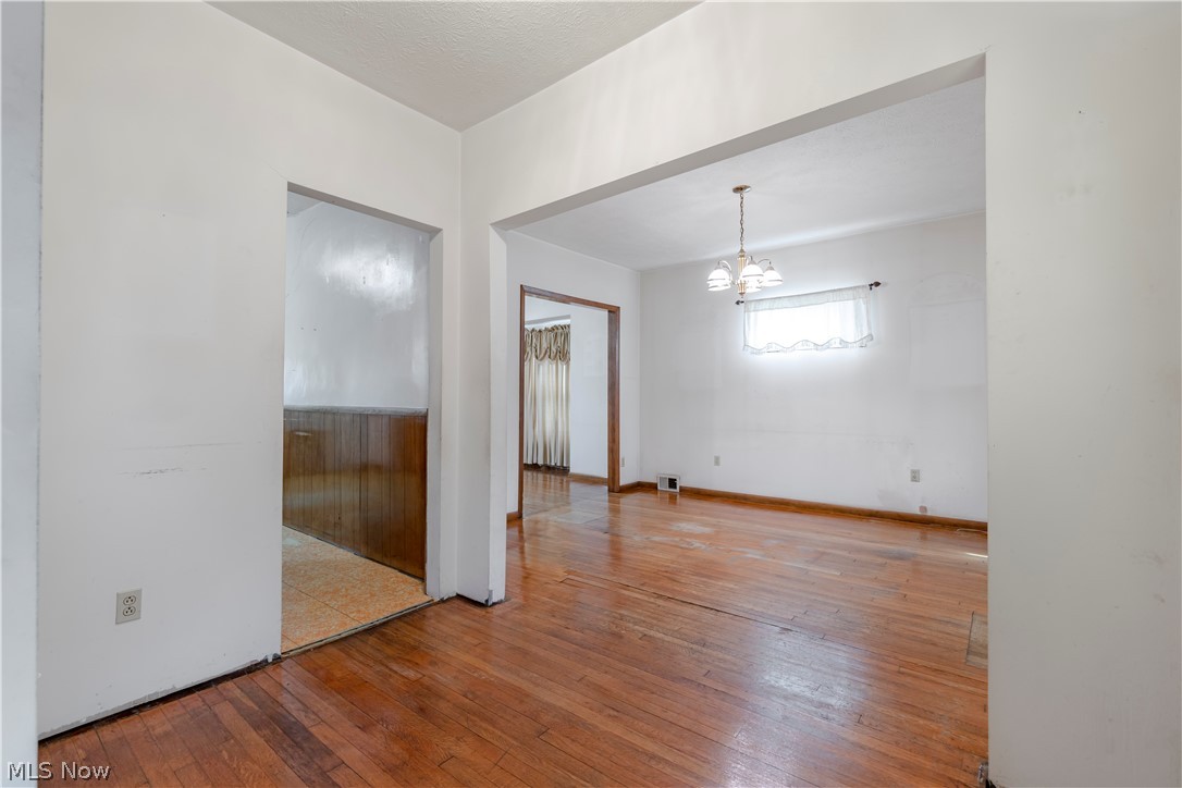 3901 Henritze Avenue Cleveland OH 44109