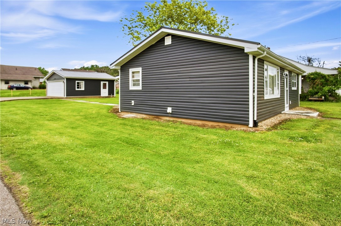 289 Elm Street Duncan Falls OH 43734