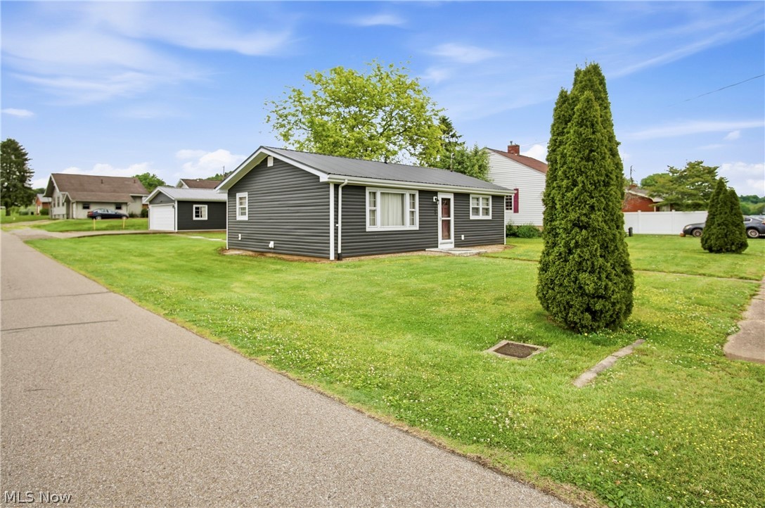 289 Elm Street Duncan Falls OH 43734