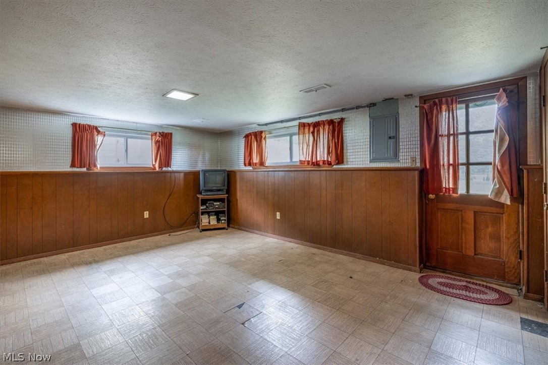 10774 Gordon Drive Parma OH 44130