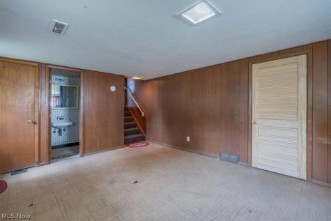 10774 Gordon Drive Parma OH 44130