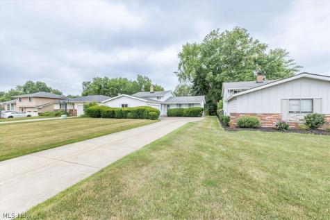 10774 Gordon Drive Parma OH 44130