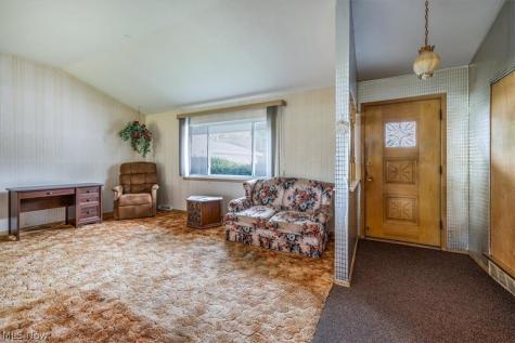 10774 Gordon Drive Parma OH 44130