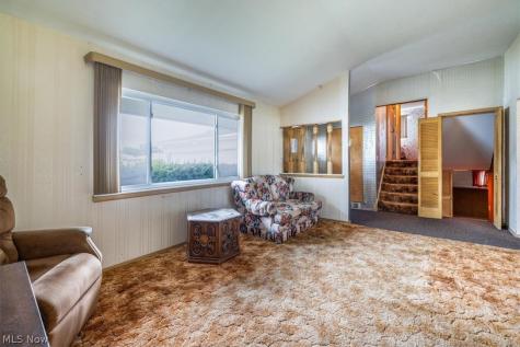 10774 Gordon Drive Parma OH 44130