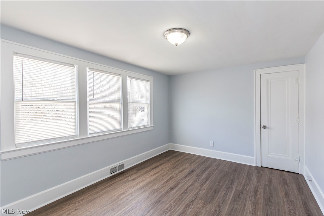 586 Brittain Road Akron OH 44305