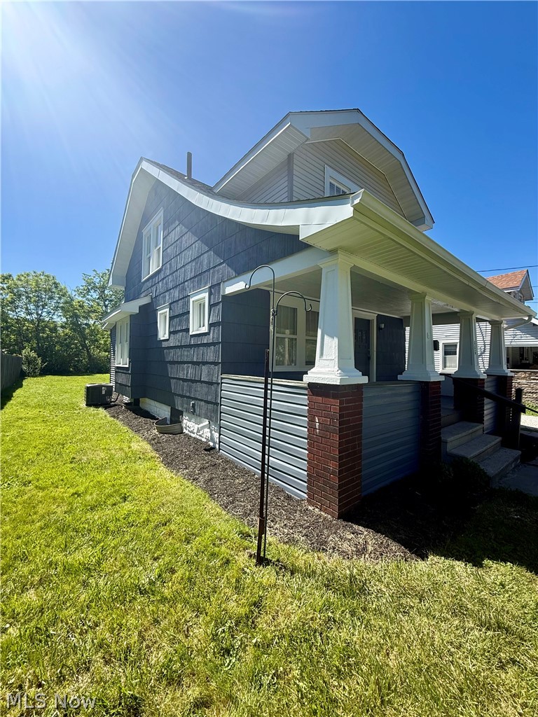 586 Brittain Road Akron OH 44305