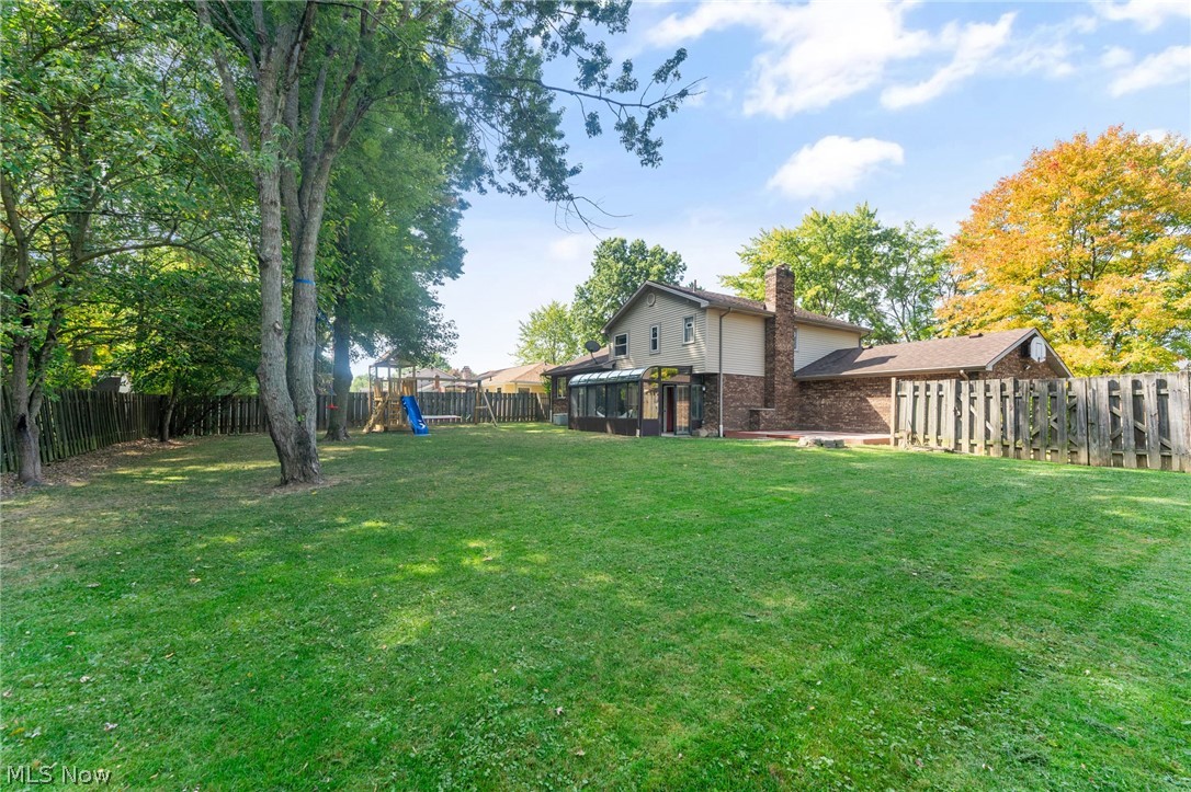 4785 Logan Arms Drive Youngstown OH 44505
