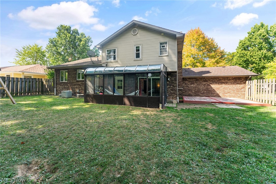 4785 Logan Arms Drive Youngstown OH 44505