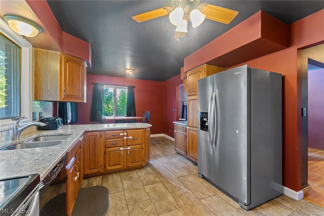 4785 Logan Arms Drive Youngstown OH 44505