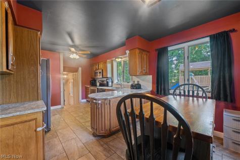 4785 Logan Arms Drive Youngstown OH 44505