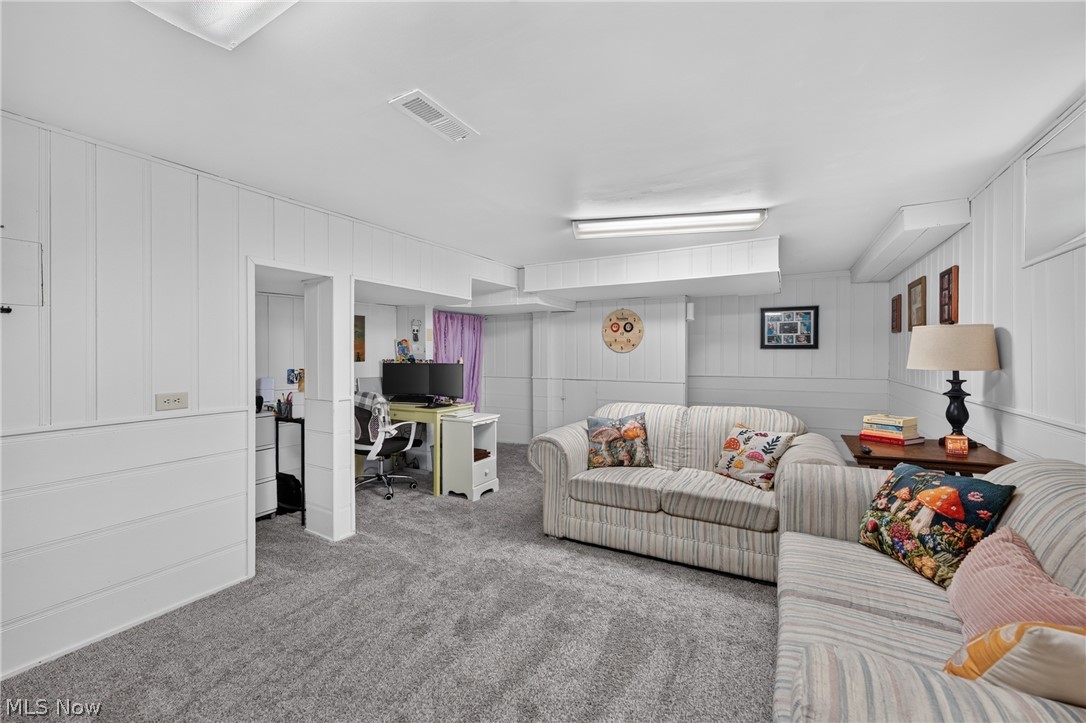 28049 Emery Road Orange Village OH 44022