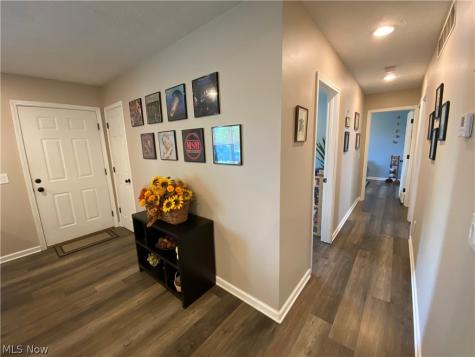 578 Fieldstone Drive Amherst OH 44001