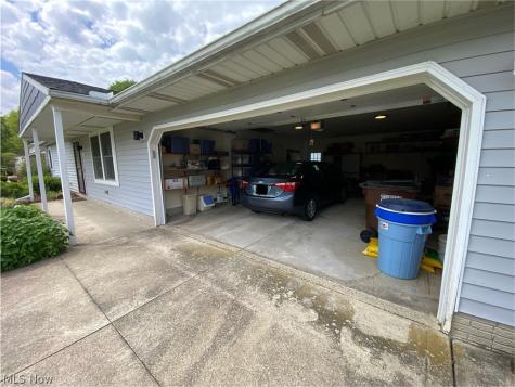 578 Fieldstone Drive Amherst OH 44001