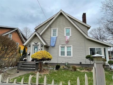 73 W Burns Avenue Akron OH 44310