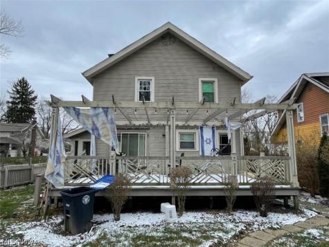 73 W Burns Avenue Akron OH 44310