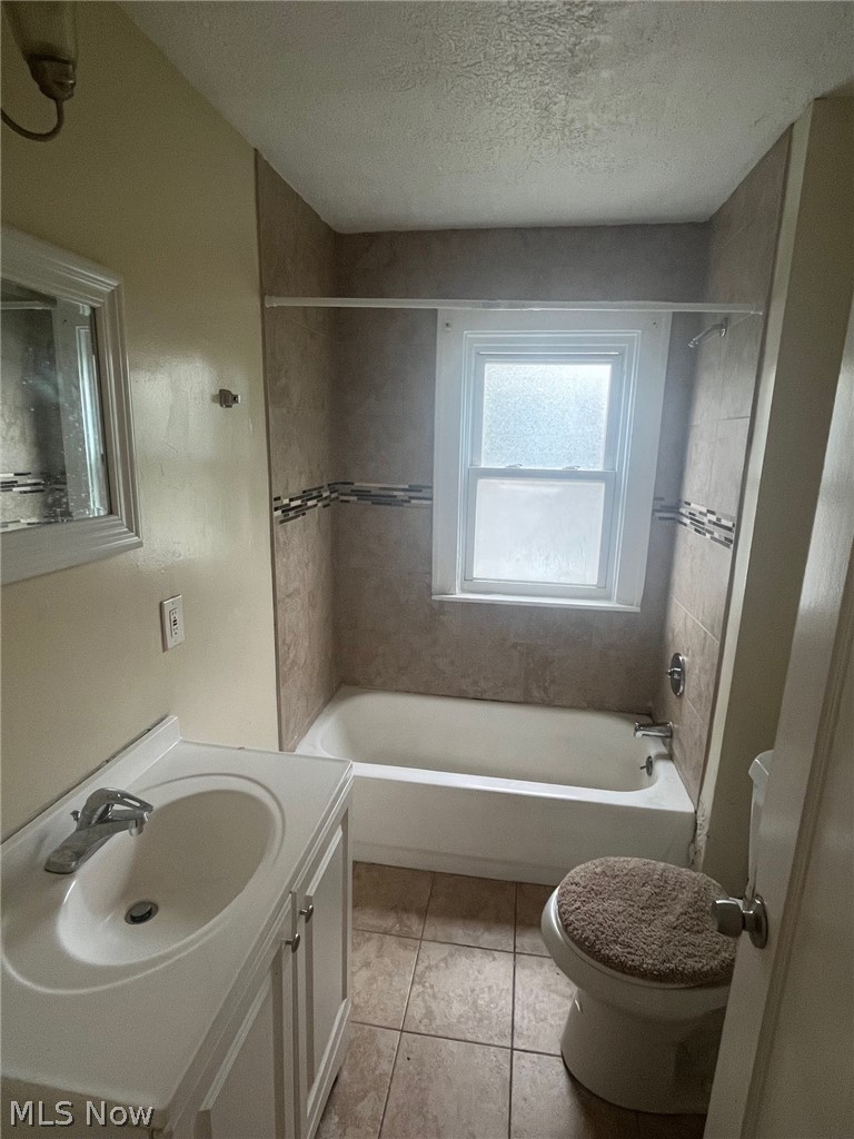 3286 Yorkshire Road Cleveland Heights OH 44118