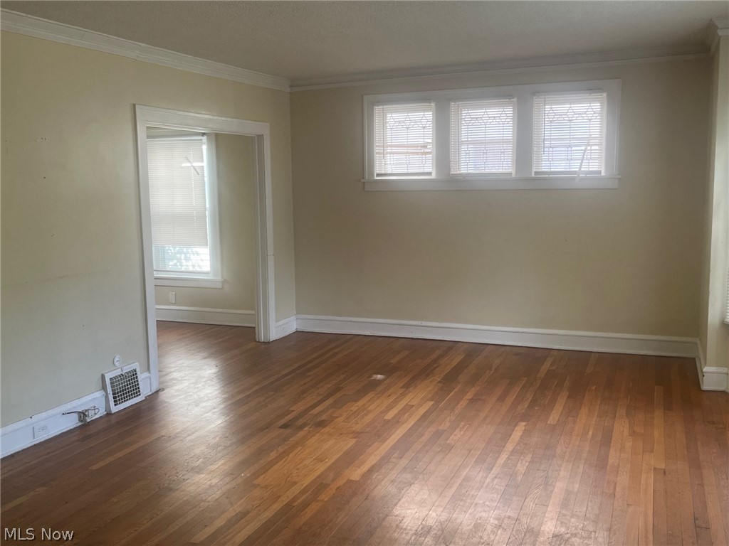 3286 Yorkshire Road Cleveland Heights OH 44118