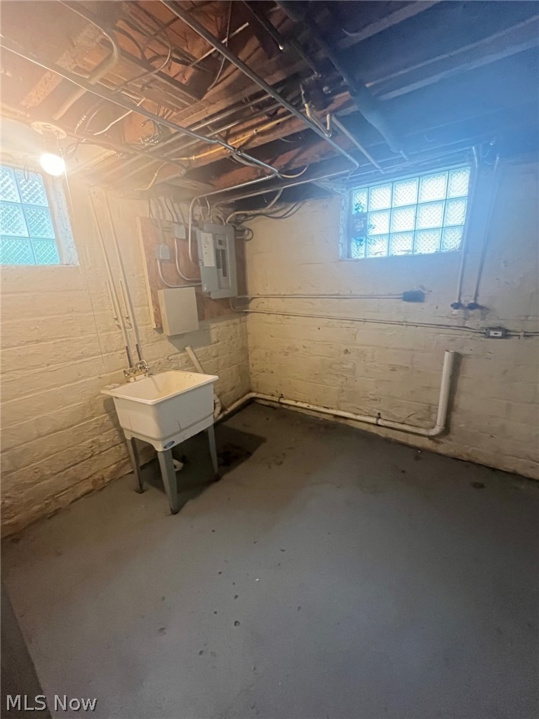 3286 Yorkshire Road Cleveland Heights OH 44118
