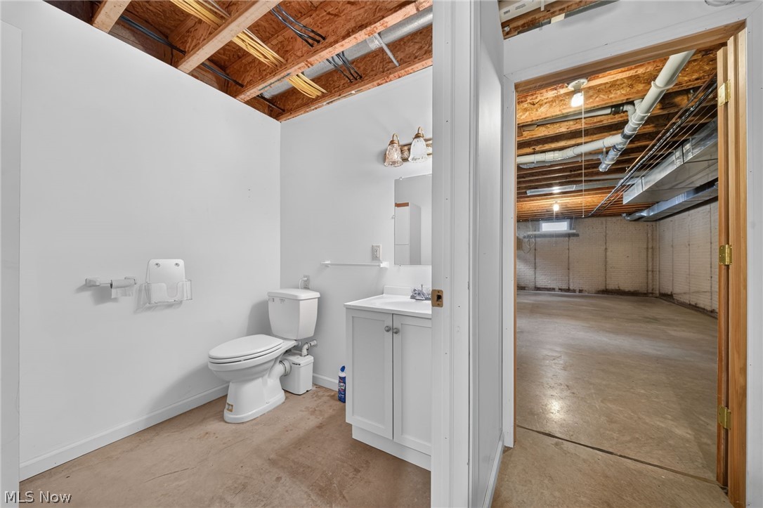 2940 Corries Way Conneaut OH 44030