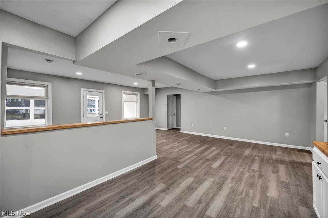 295 E 238th Street Euclid OH 44123