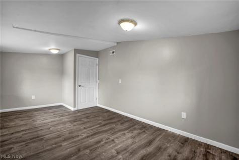295 E 238th Street Euclid OH 44123