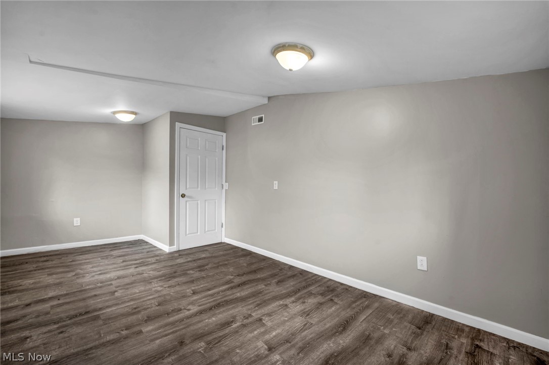 295 E 238th Street Euclid OH 44123