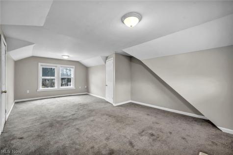 295 E 238th Street Euclid OH 44123
