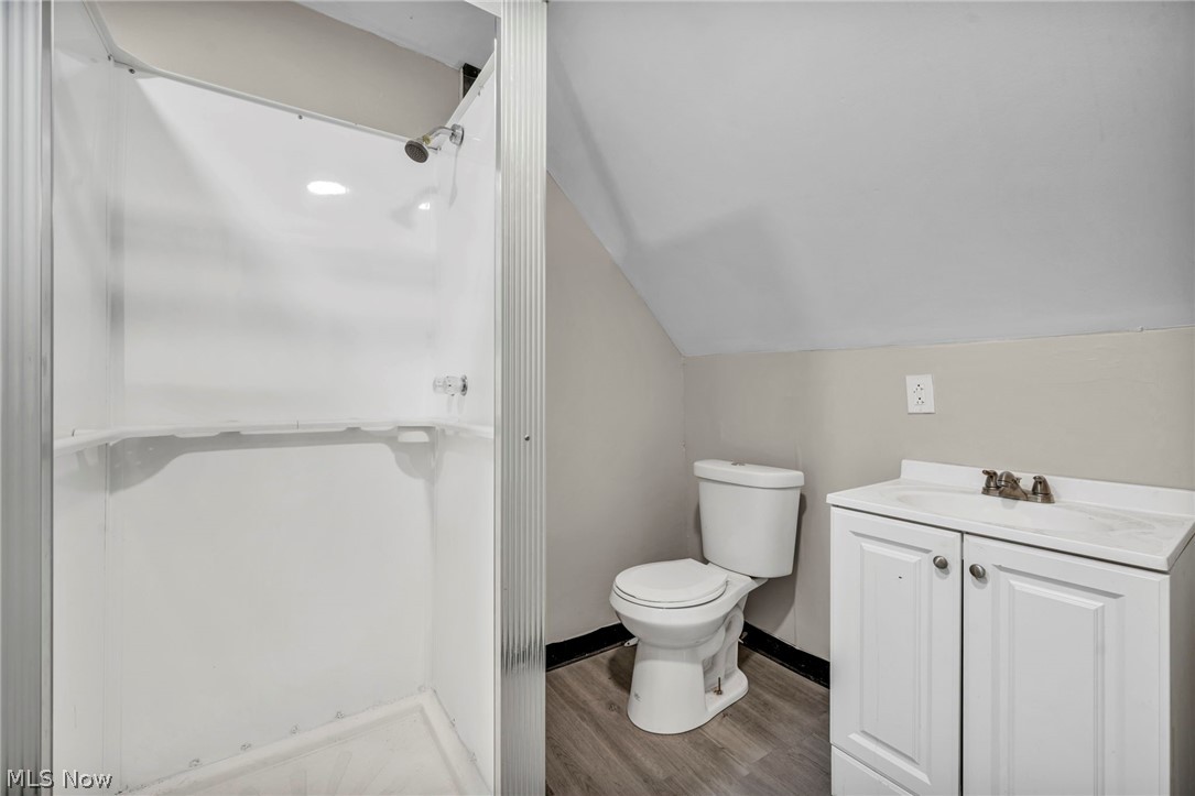 295 E 238th Street Euclid OH 44123