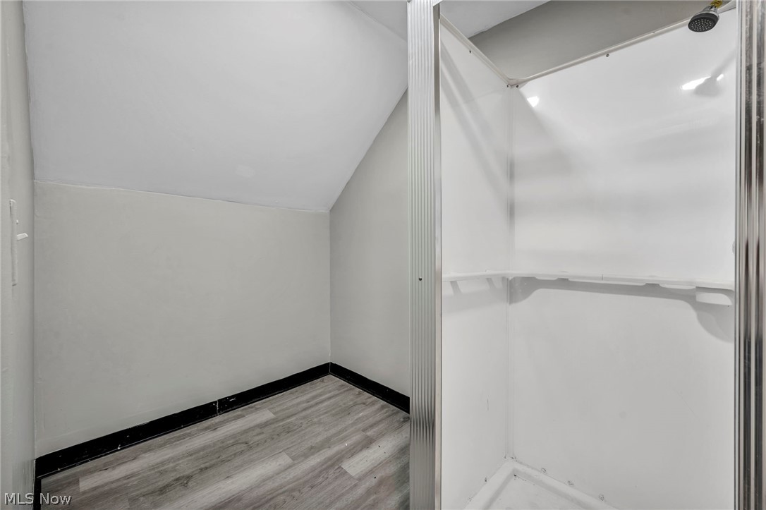 295 E 238th Street Euclid OH 44123