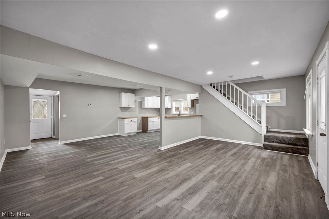 295 E 238th Street Euclid OH 44123