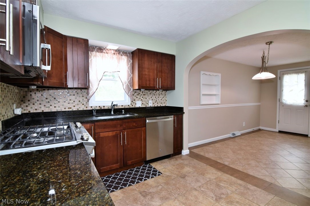 1190 Belrose Avenue Mayfield Heights OH 44124