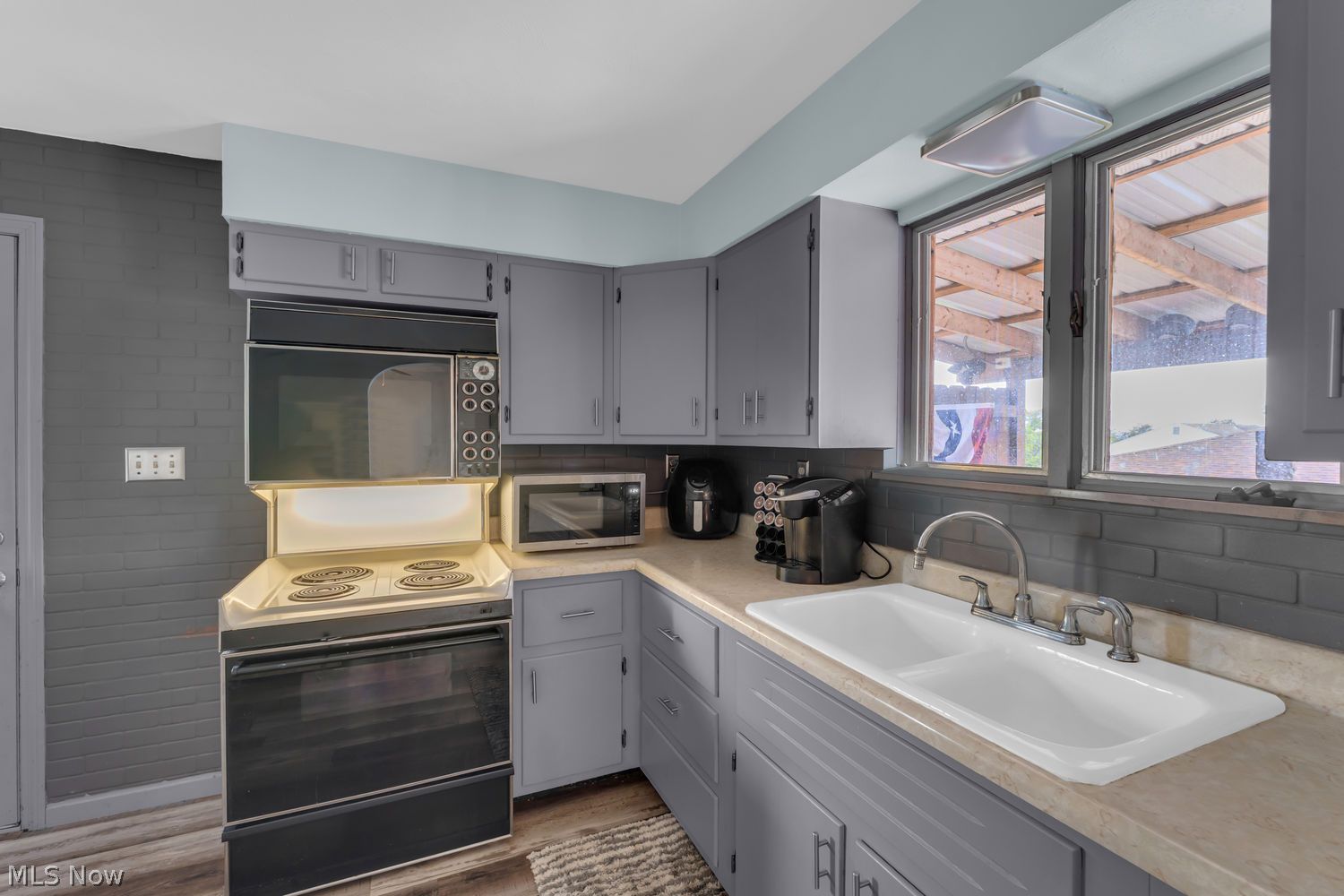 704 Olnhausen Street East Liverpool OH 43920
