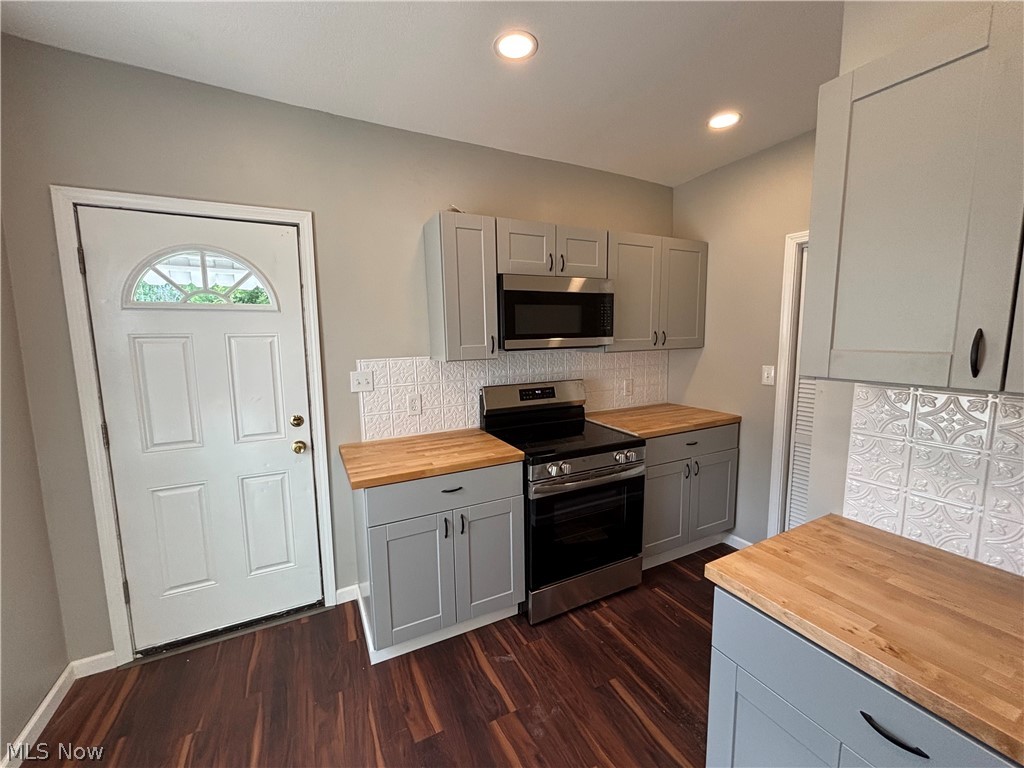 911 May Street East Liverpool OH 43920