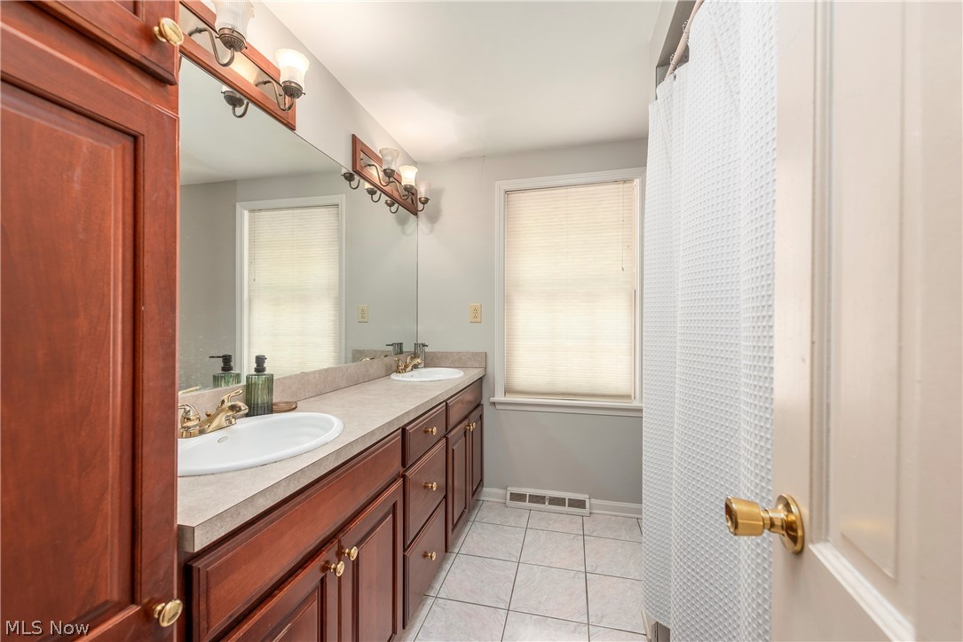 6465 Windy Willow Drive Solon OH 44139