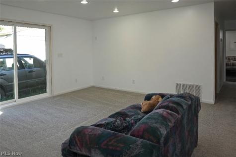 2777 Elton Street Streetsboro OH 44241