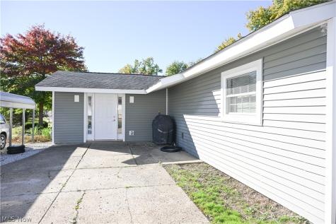 2777 Elton Street Streetsboro OH 44241